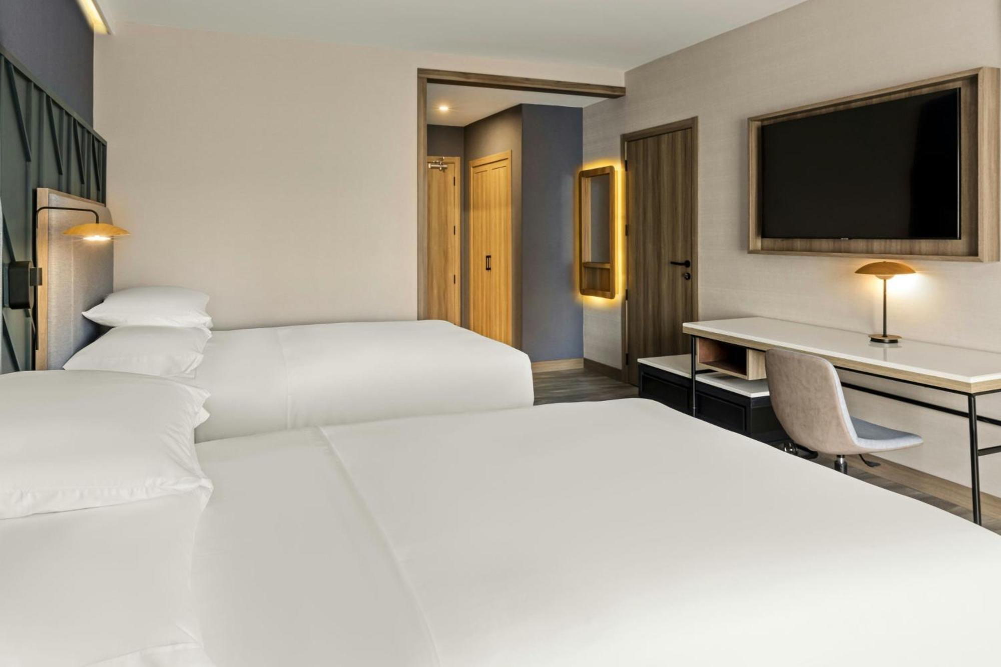 Courtyard By Marriott San Jose Escazu Hotel Ngoại thất bức ảnh