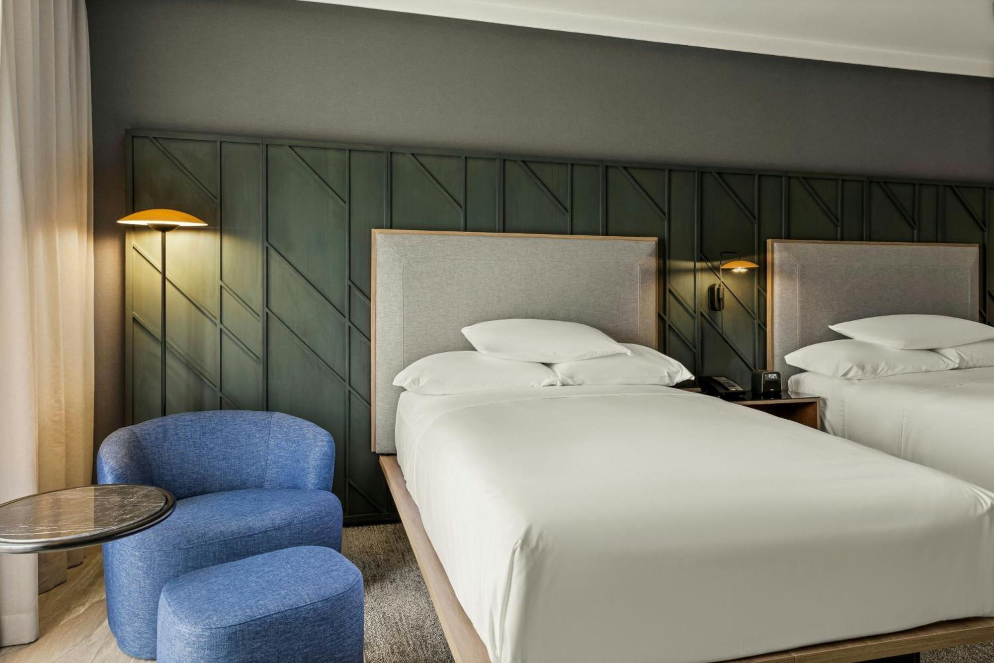 Courtyard By Marriott San Jose Escazu Hotel Ngoại thất bức ảnh