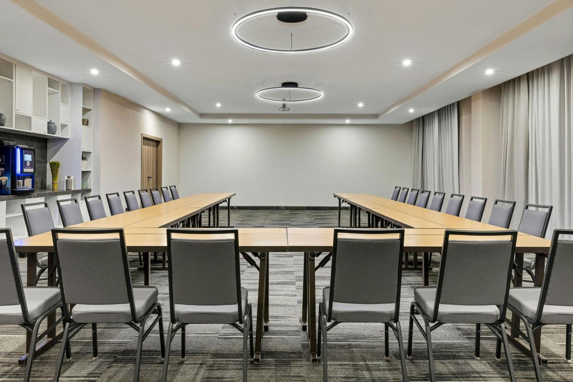 Courtyard By Marriott San Jose Escazu Hotel Ngoại thất bức ảnh
