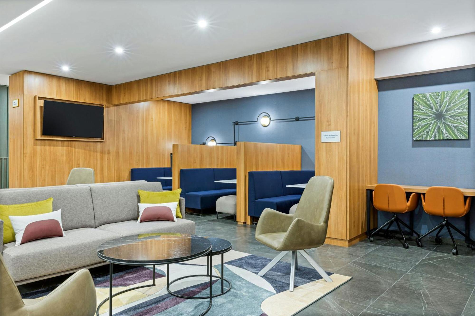 Courtyard By Marriott San Jose Escazu Hotel Ngoại thất bức ảnh