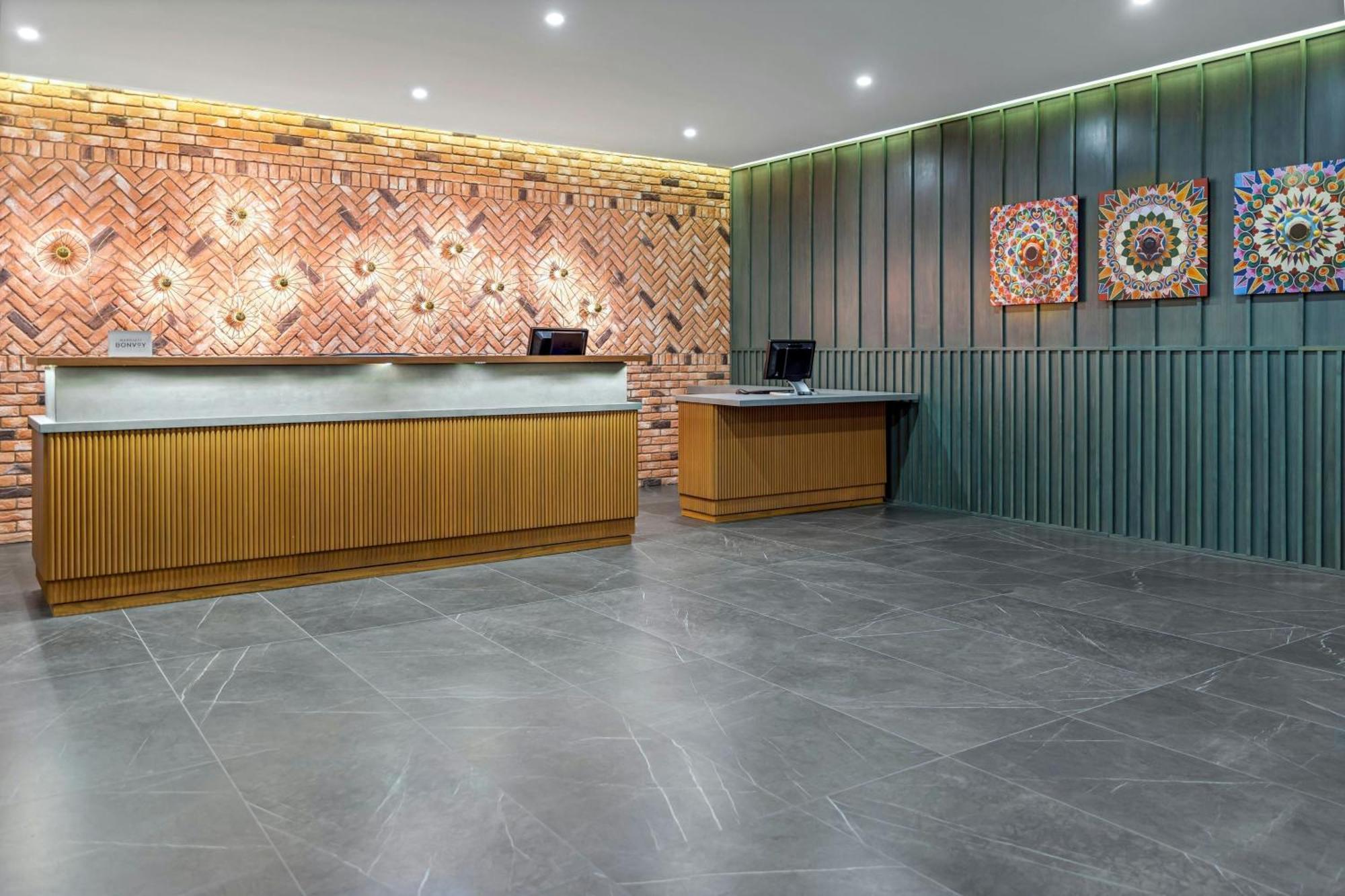 Courtyard By Marriott San Jose Escazu Hotel Ngoại thất bức ảnh