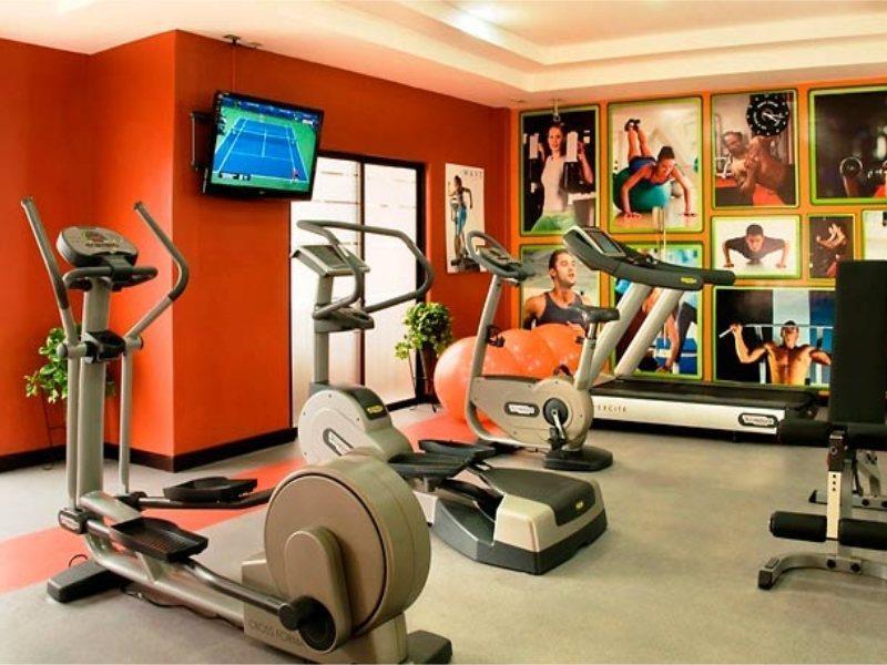 Courtyard By Marriott San Jose Escazu Hotel Ngoại thất bức ảnh
